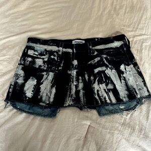 Levi’s denim mini skirt